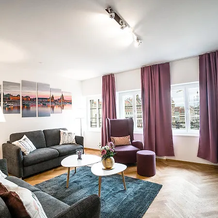 Apartmanhotel Am Schloss 4*