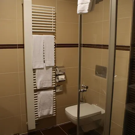 Am Schloss Apartmanhotel 4*