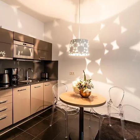 Apartmanhotel Am Schloss 4*
