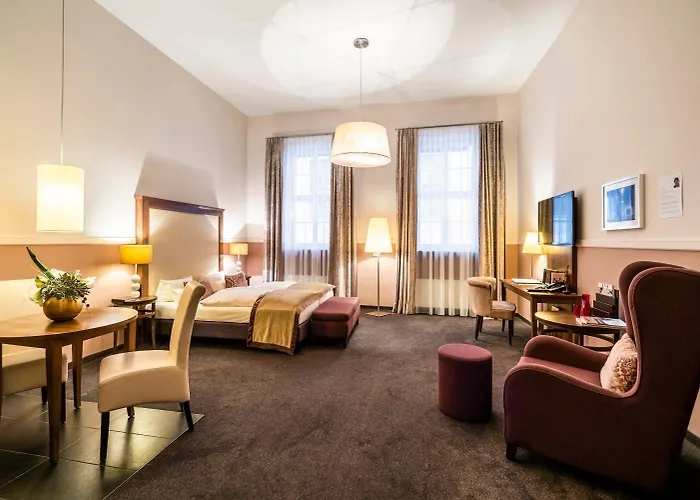 آم شلوس الفندقية بخدمة ذاتية 4*