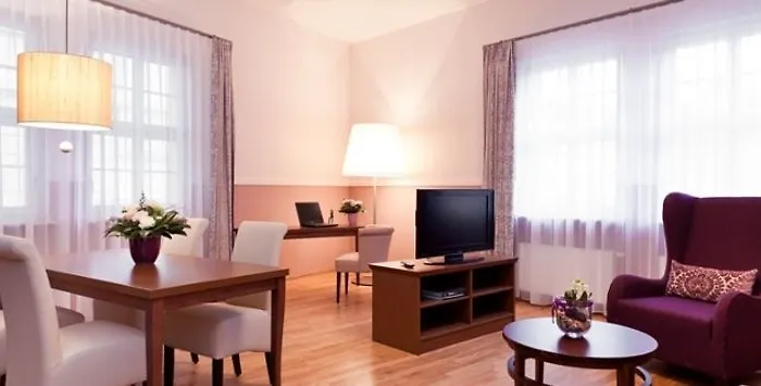 Hotel apartamentowy Am Schloss 4*
